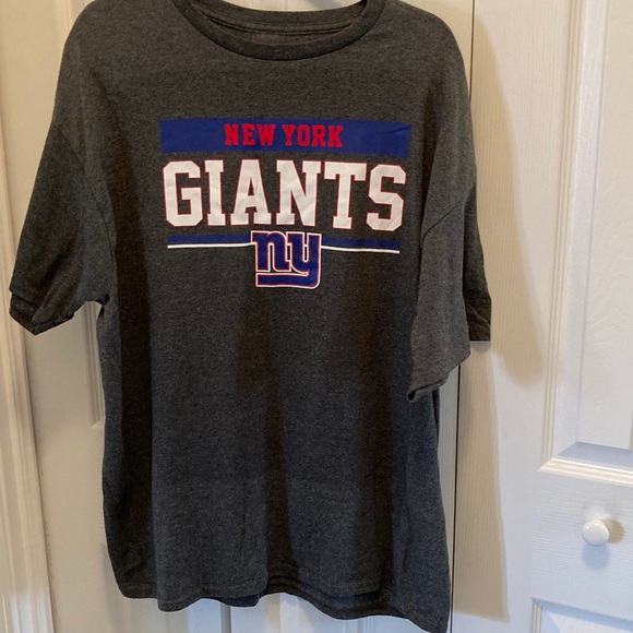 NFL Other - Men’s NY Giants NFL T shirt